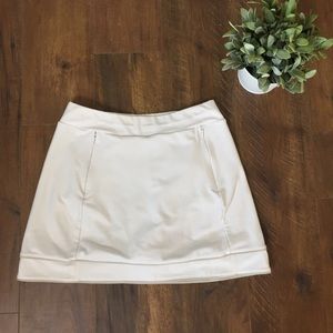 NIKE Women's White Golf Skirt Medium